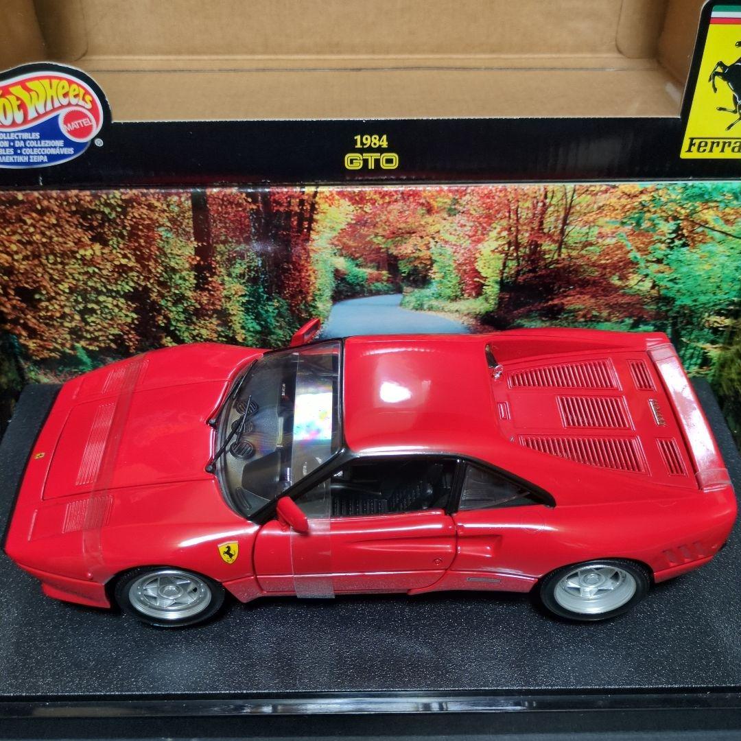 1/18ミニカー フェラーリ288 GTO 1984