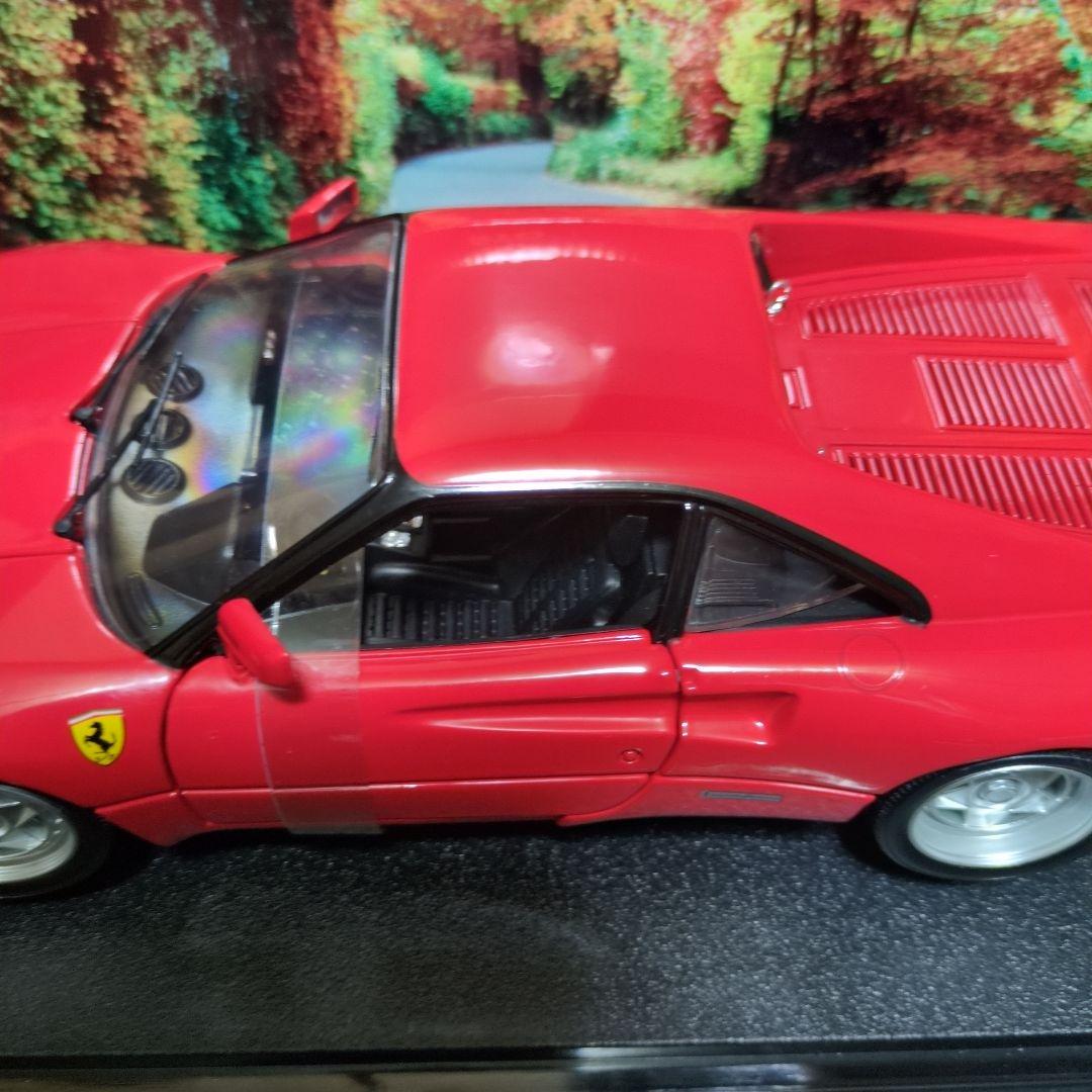 1/18ミニカー フェラーリ288 GTO 1984