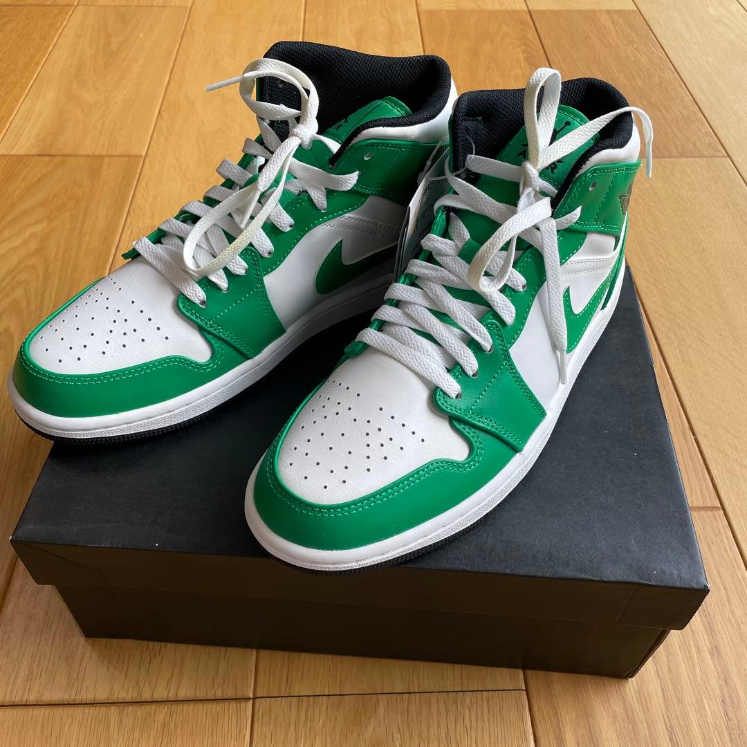 ち*ー様 NIKE Air Jordan 1 Mid 8.5 26.5cm 新品