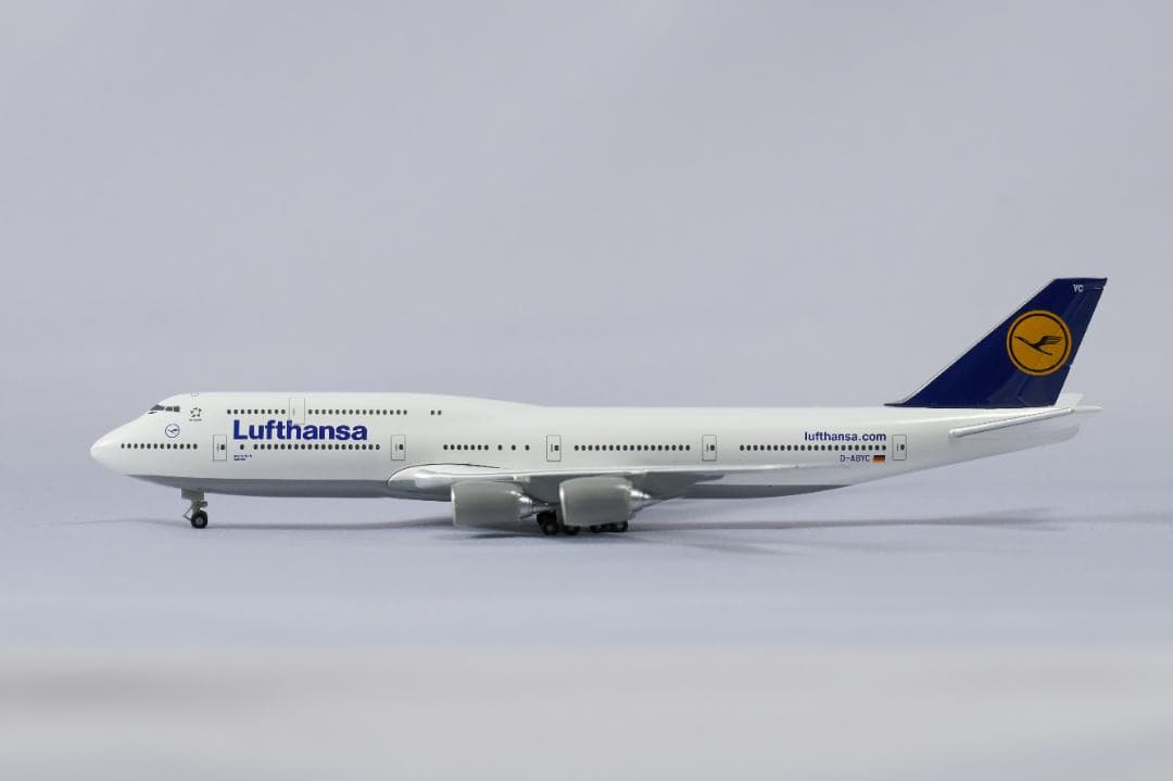【未使】DLH B748(D-ABYC)HR製1:500