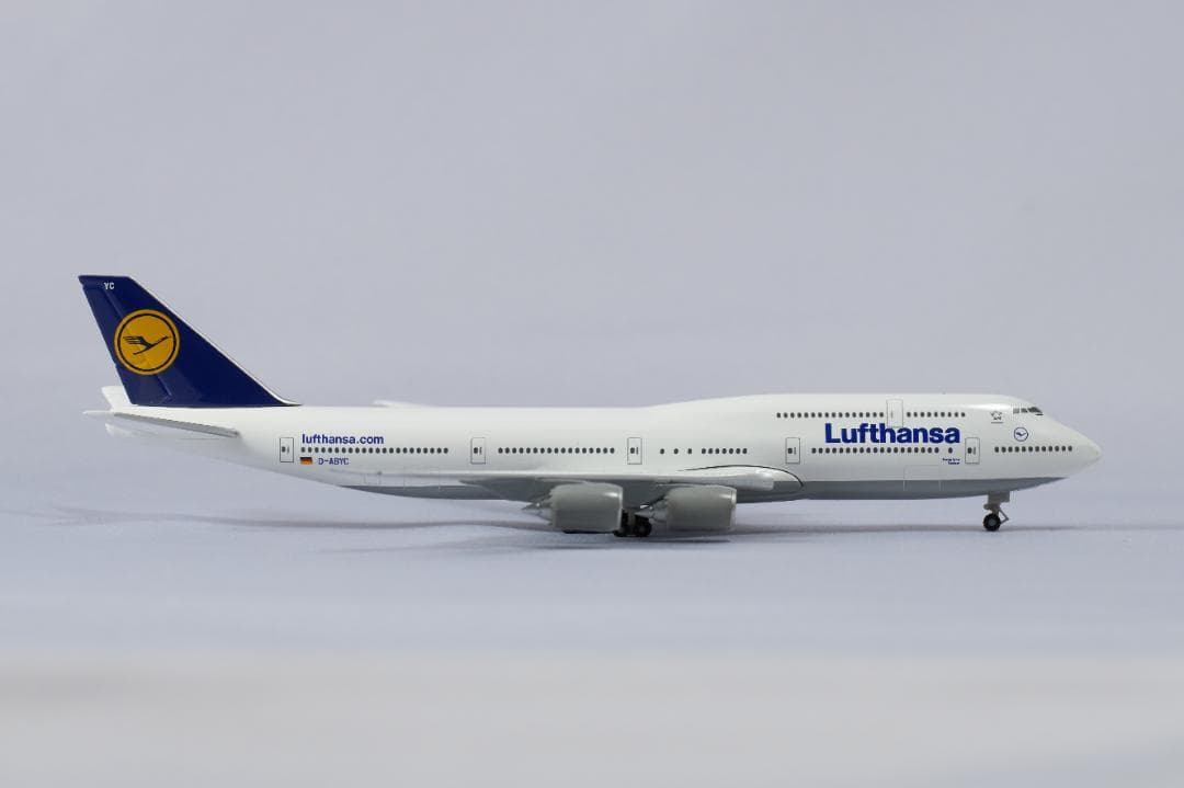 【未使】DLH B748(D-ABYC)HR製1:500