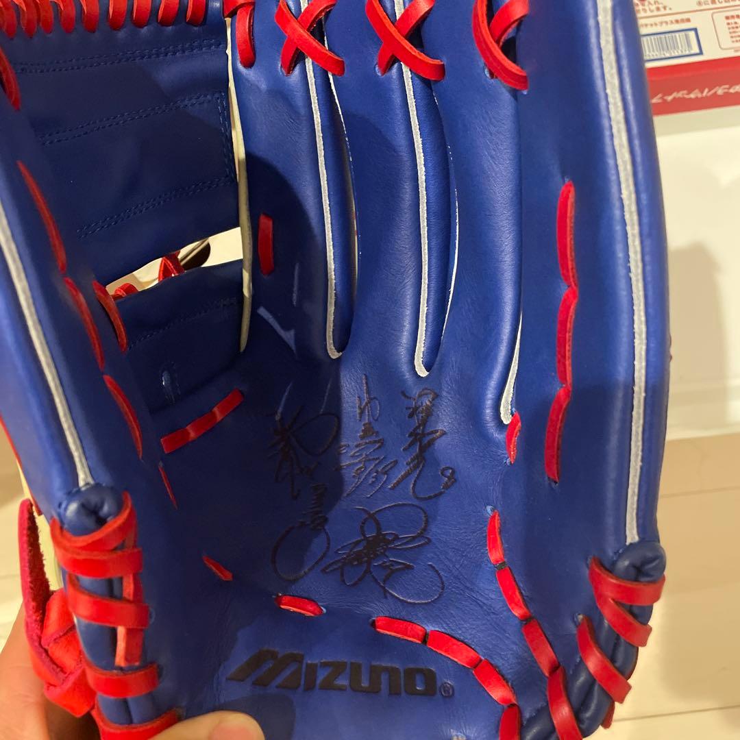 値下げ　即購入可能ビックM Mizuno 中日ドラゴンズ　グローブ サイン刻印