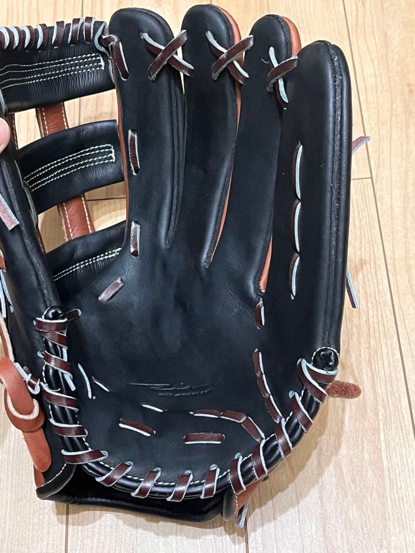 軟式野球グローブ横浜DeNAベイスターズ 筒香嘉智モデル　外野用