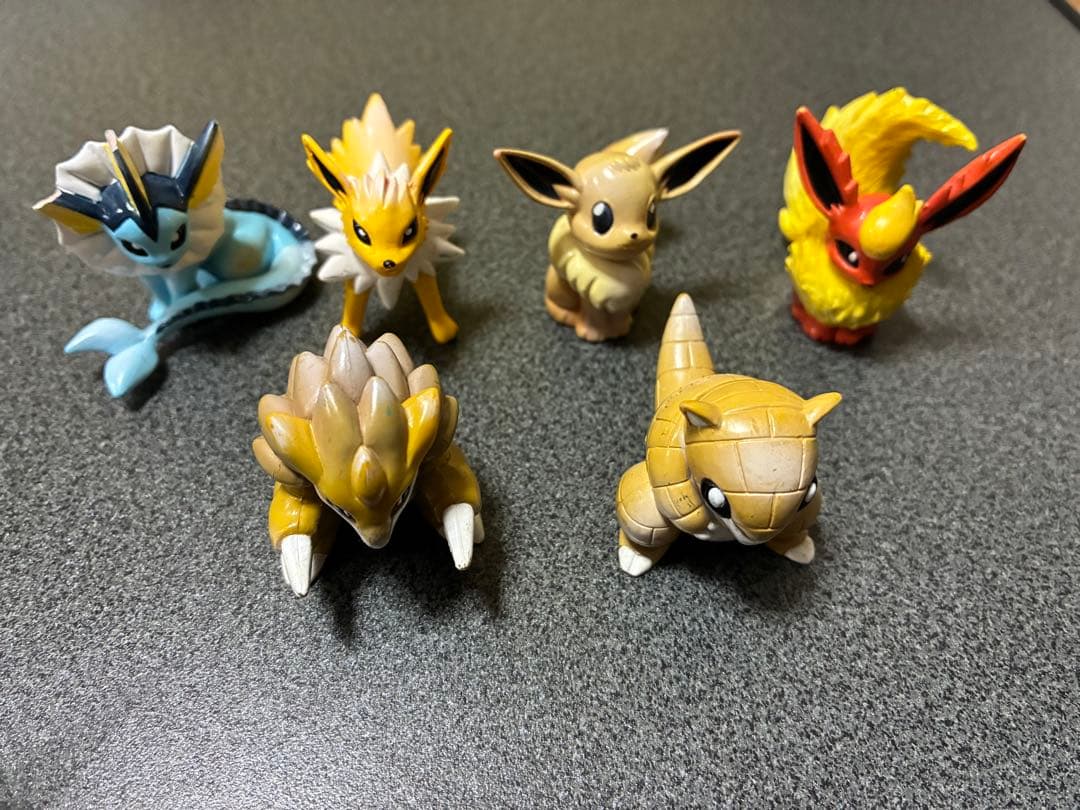 ポケモン モンコレ　まとめ売り　61体　任天堂記載