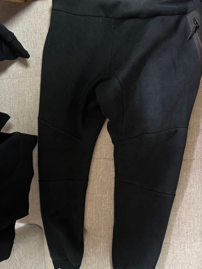 NIKEテックフリース下