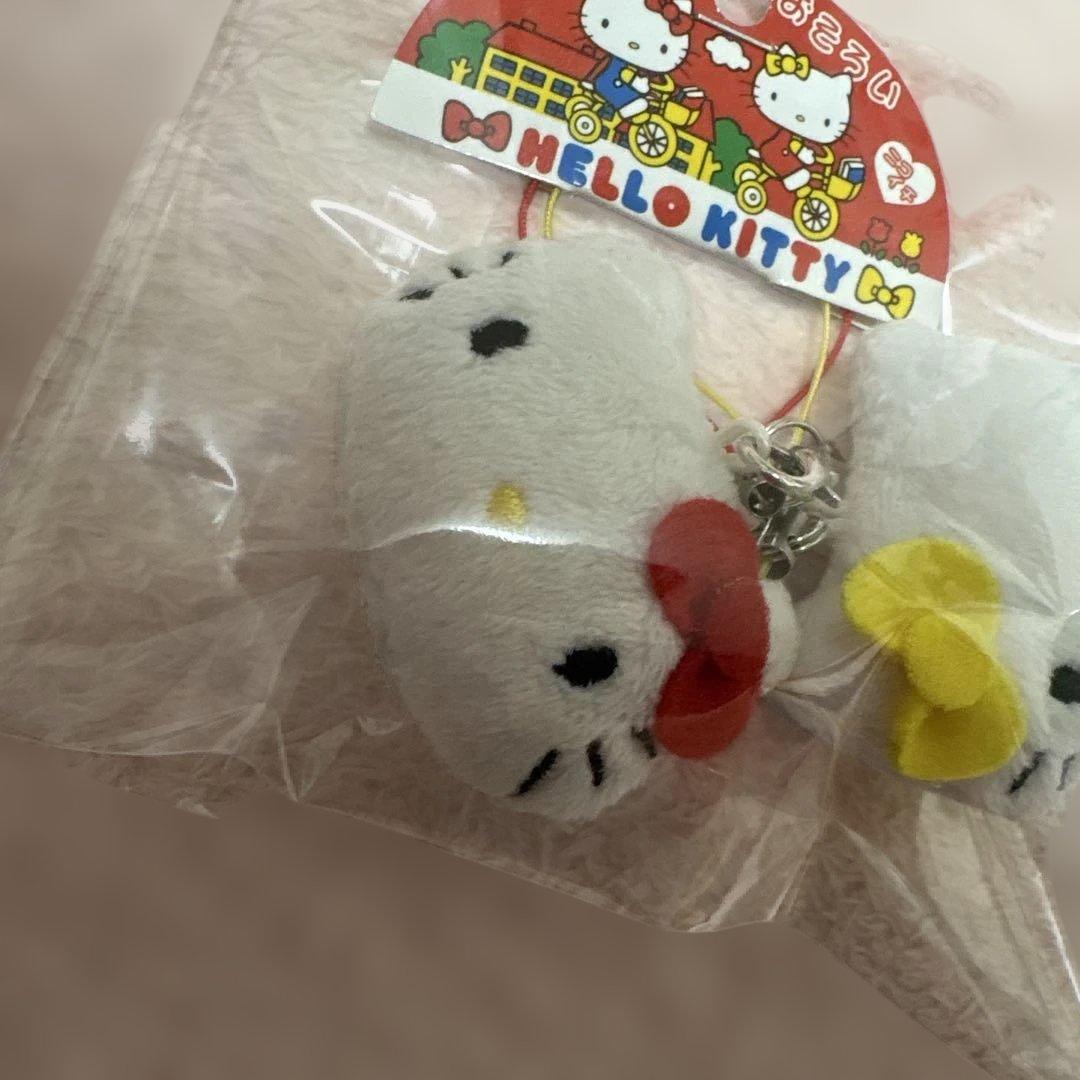 HELLO KITTY マスコット 2個セット
