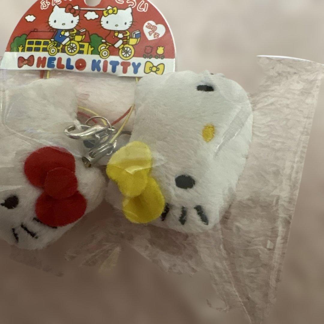 HELLO KITTY マスコット 2個セット