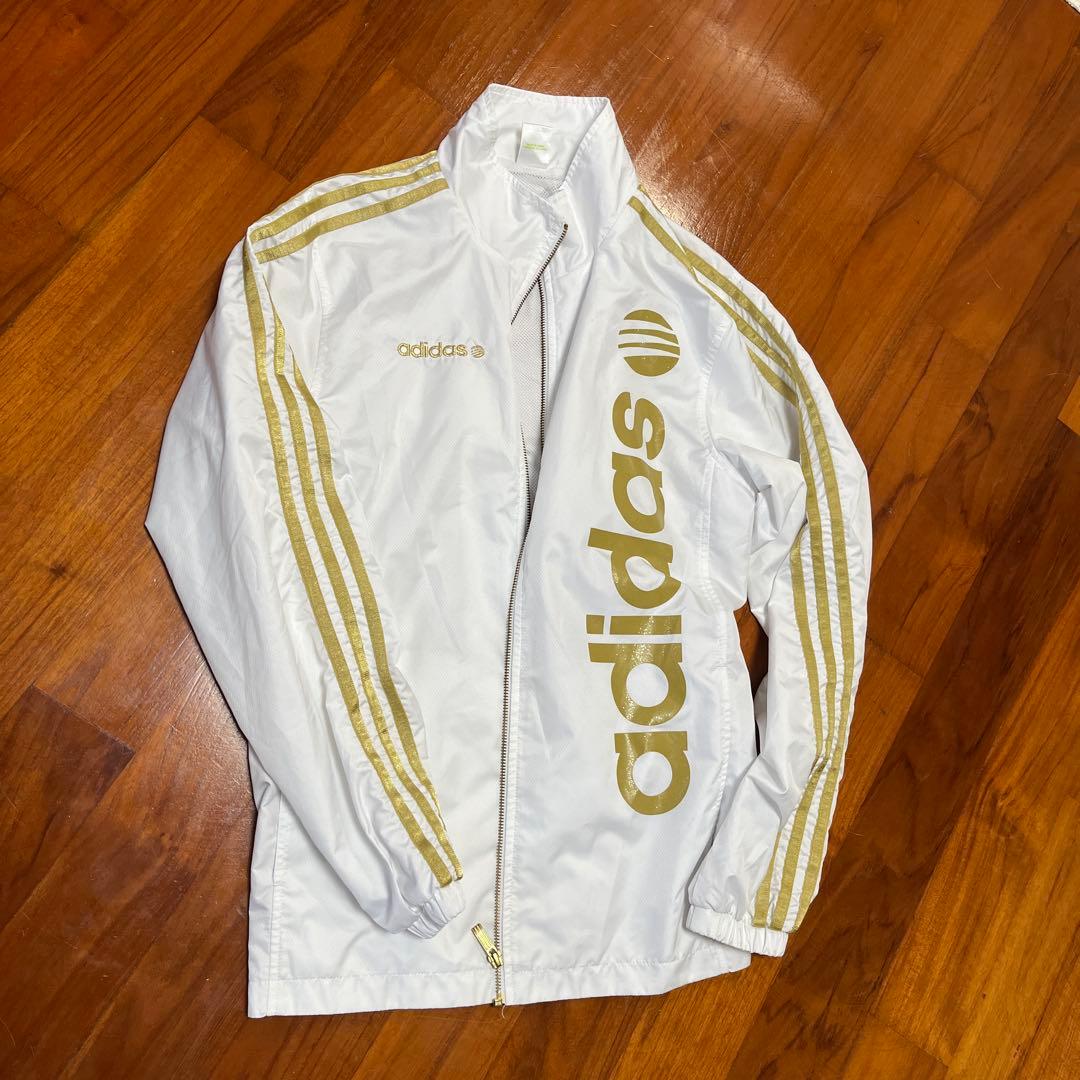 adidasセットアップ白