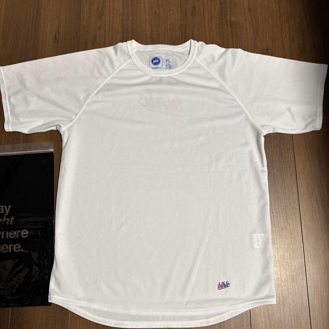ballaholic cool tee 白　バッグプリント