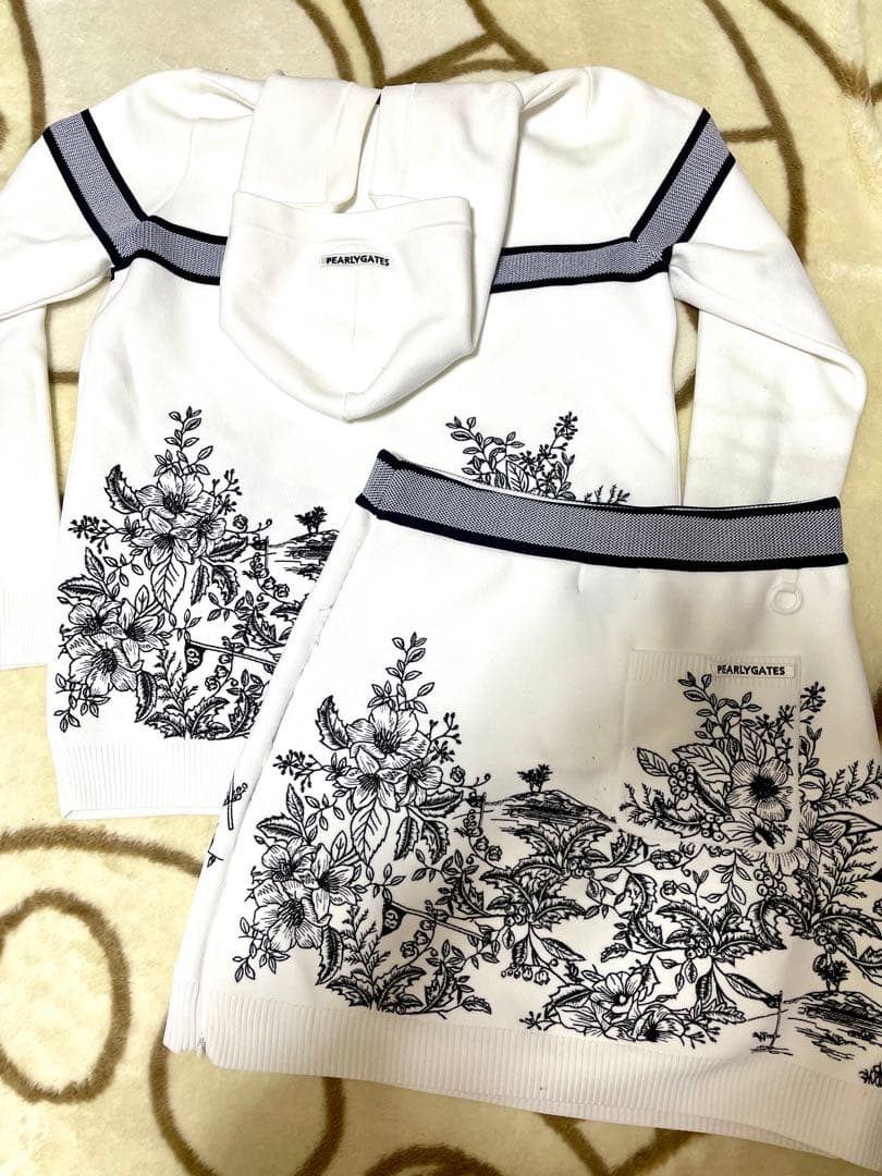 かなり美品！パーリーゲイツのニットセットアップ