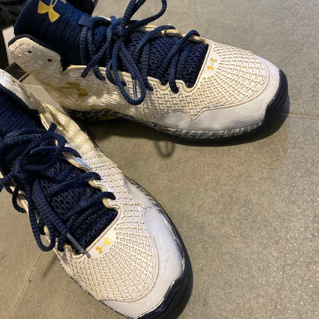 Under Armour Curry 1 バスケットボールシューズ　ハイカット