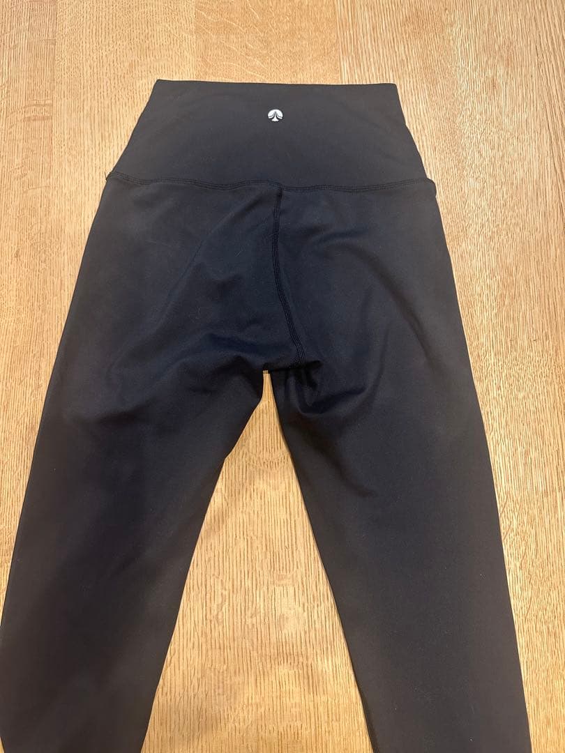 美品　LAVA SUKALA ベーシックレギンス タンクトップ 上下セット S