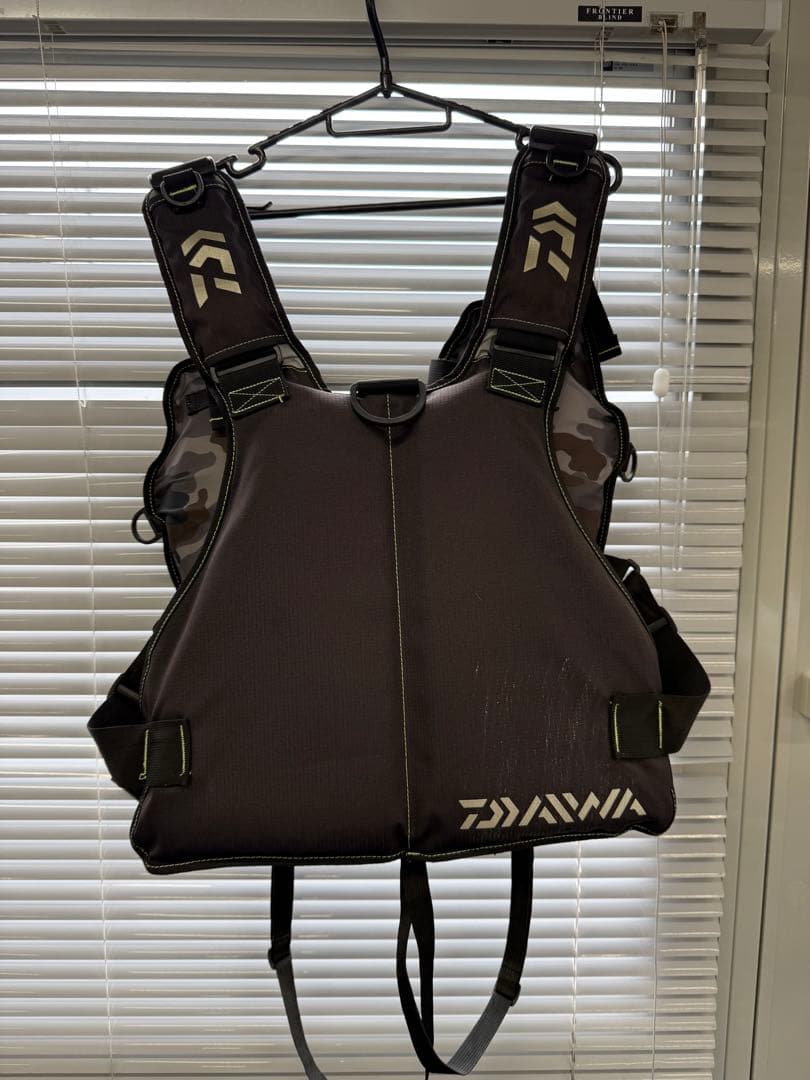 アミーゴ商品！　DAIWA フローティングベスト DF-6406
