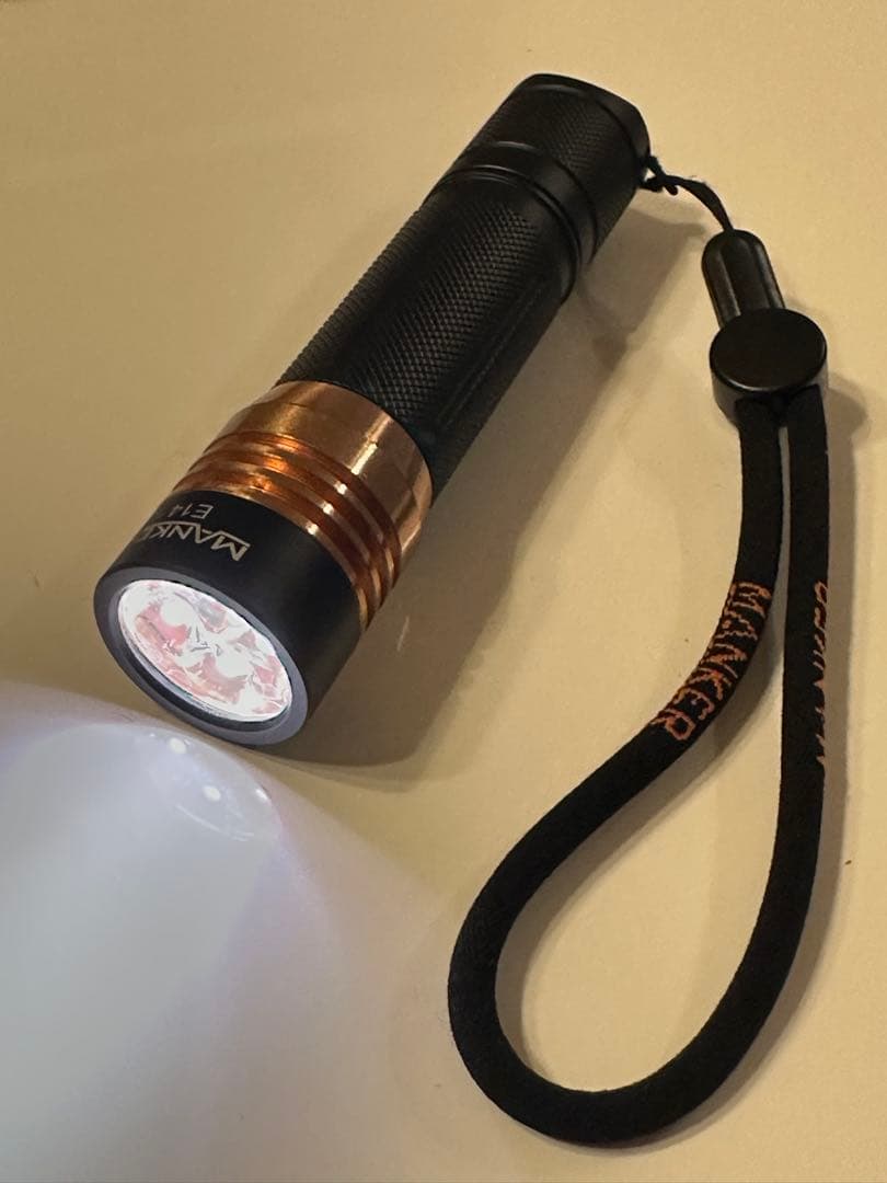 manker E14 マンカー E14 懐中電灯