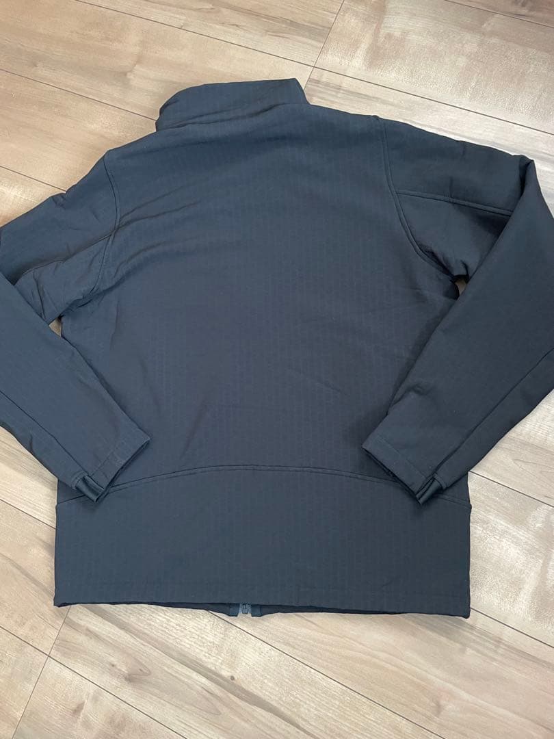値下げ❗️DJ-3324 STORMFLEECE™ ジャケットLサイズ　黒　美品