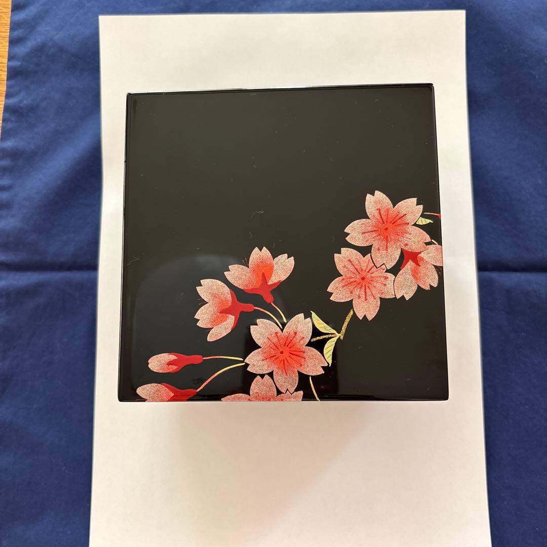 東京都伝統工芸士【大上博】作 江戸漆器 飾箱 花