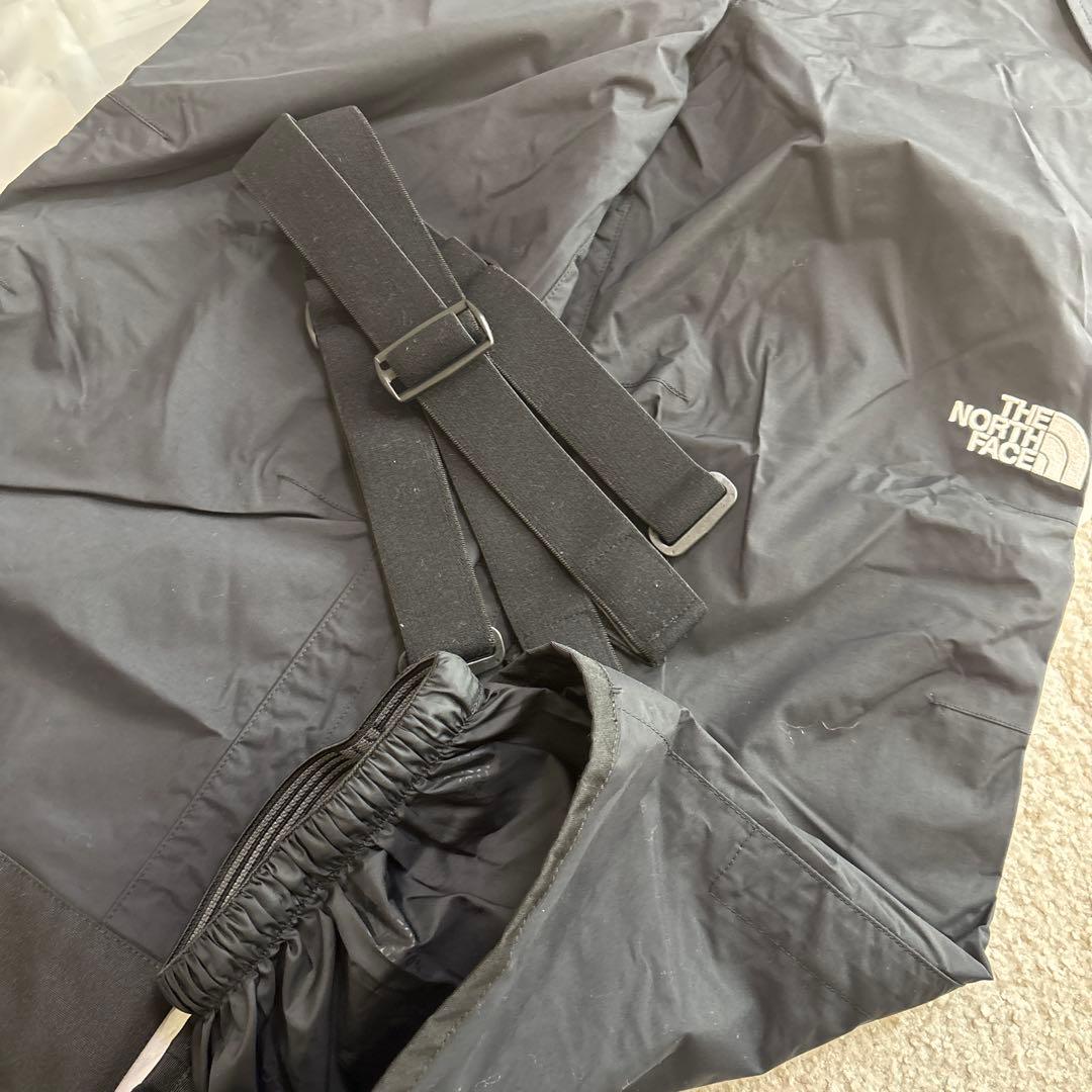 美品　THE NORTH FACE キッズ　スキーウェア　上下　120 130