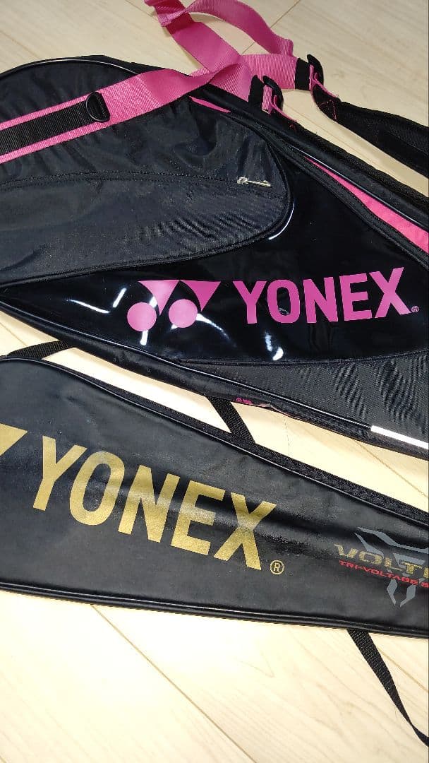 YONEXボルトリック30 バック シューズセット