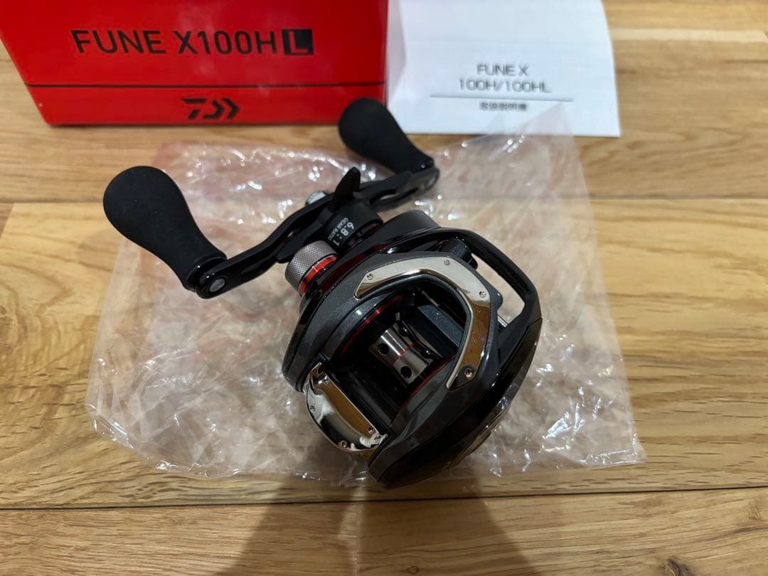 【極美品】Daiwa FUNE X100H L