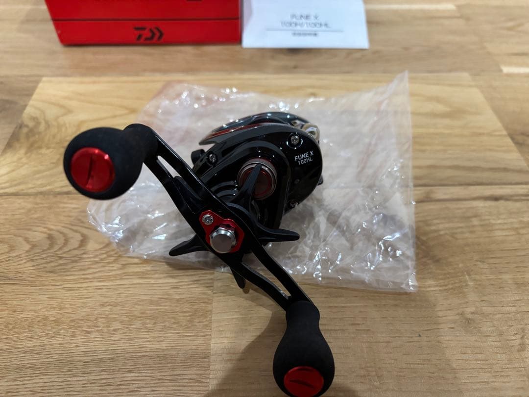 【極美品】Daiwa FUNE X100H L