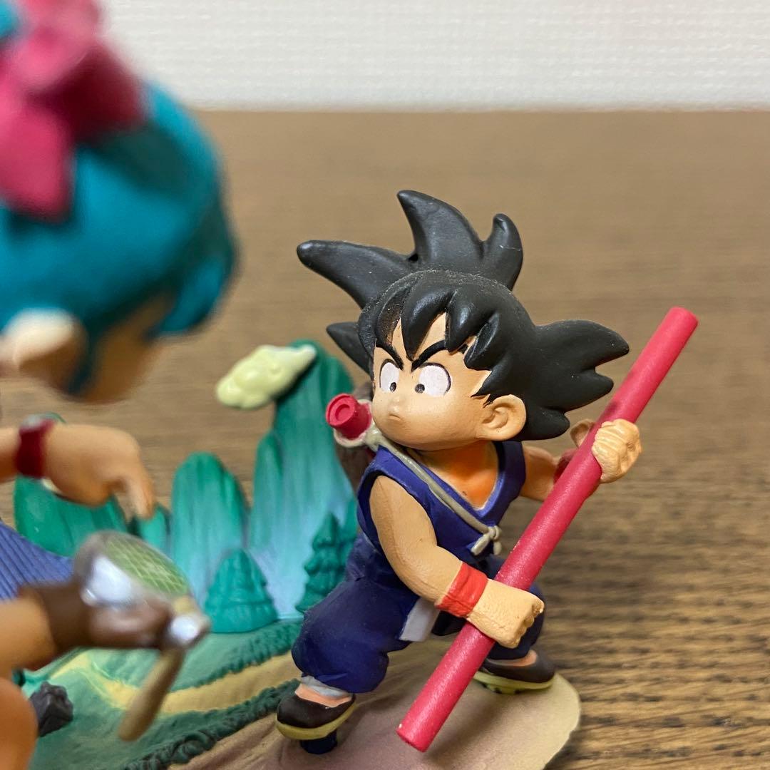DRAGON BALL　ドラゴンボールカプセル　はじまりは四星球　孫悟空　ブルマ