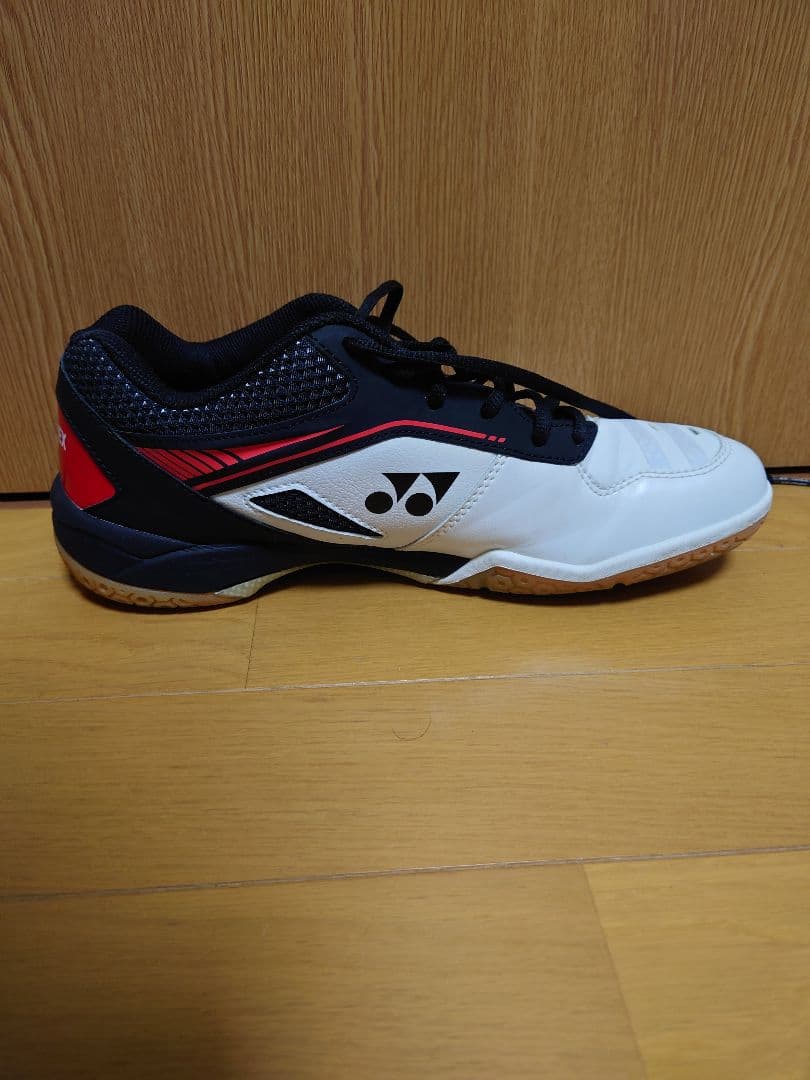 美品　ヨネックス　YONEX　65z パワークッション　バドミントン