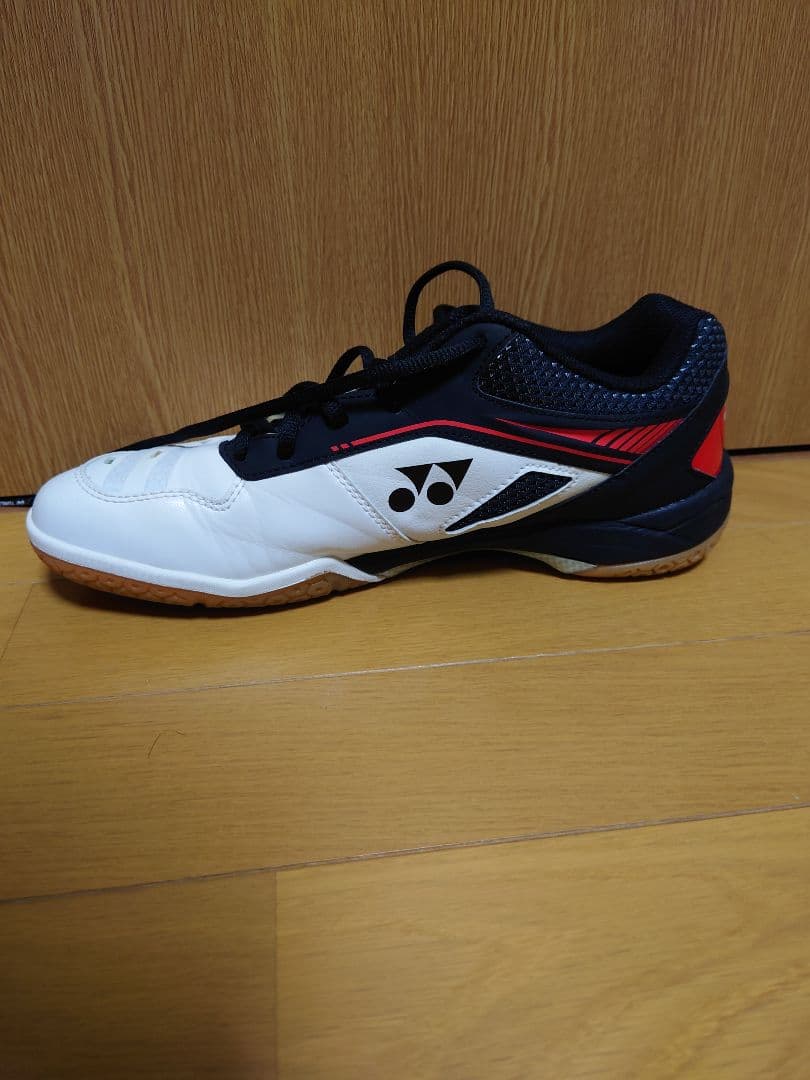 美品　ヨネックス　YONEX　65z パワークッション　バドミントン