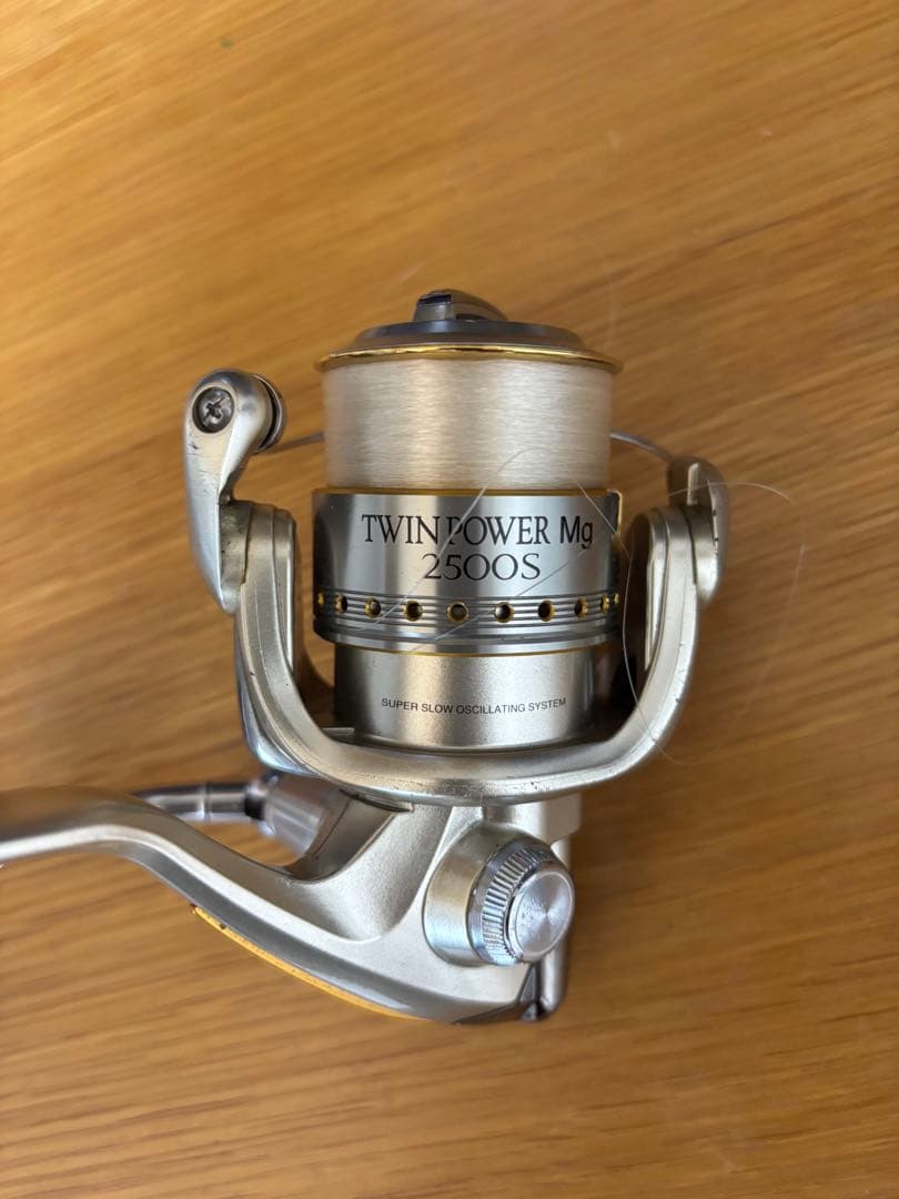 リール SHIMANO TWIN POWER MG 2500S