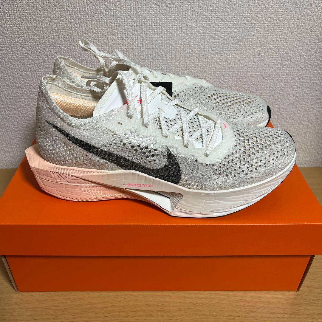 新品 W ZOOMX VAPORFLY NEXT% 3 白ピンク 27.5cm