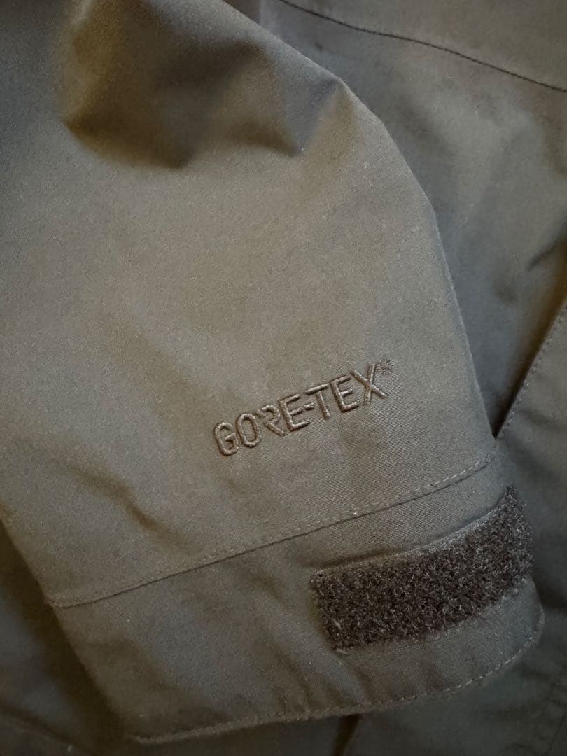 Burton GORE-TEX スノーボード　ジャケット
