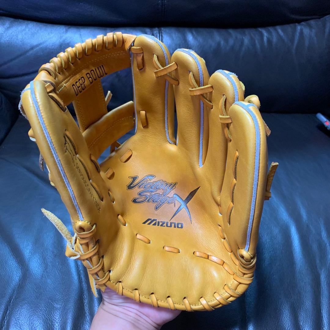 Mizuno Mマーク　Victory Stage 硬式内野手用グローブ