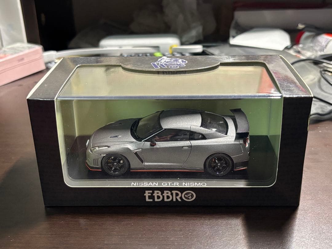 エブロ　1/43日産GT-Rニスモ(R35) グレー