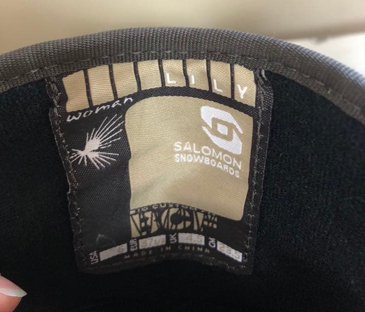 ☆ salomon スノーボード ブーツ レディース   23.5cm  新品☆