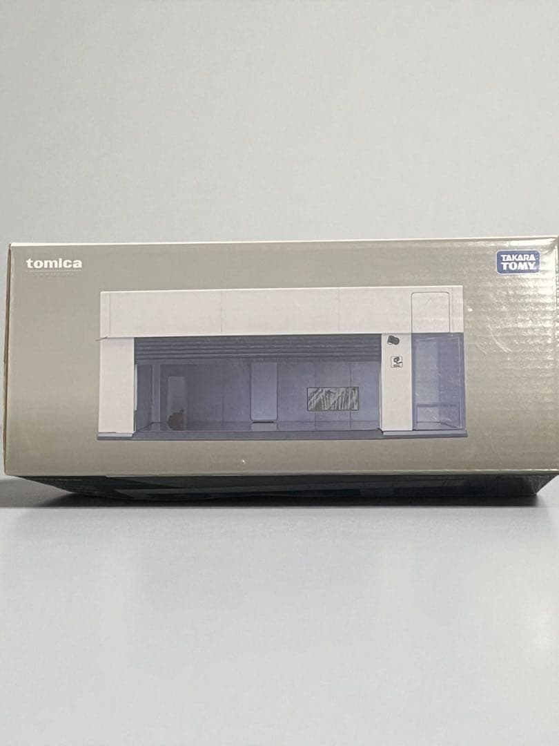 トミカ ガレージ SILVER WHITE Standard Edition