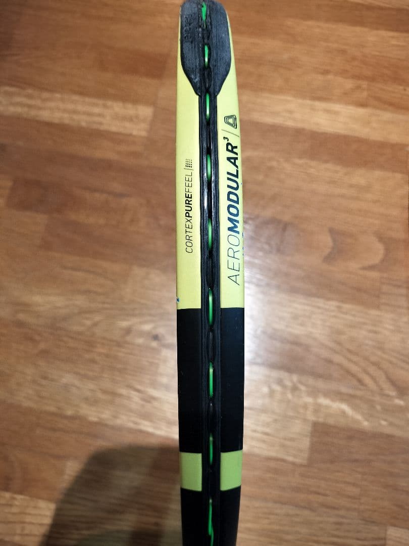 バボラ ピュアアエロチーム グリップ2 BABOLAT DIADORAバッグ付