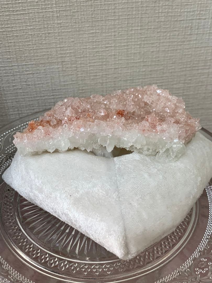 ⭐︎天然石⭐︎超レア⭐︎原石⭐︎全面結晶⭐︎ピンクアポフィライト⭐︎魚眼石⭐︎クラスター⭐︎