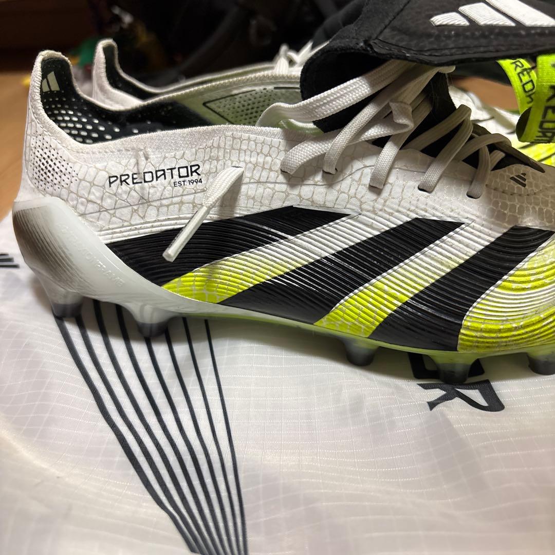 adidas Predator サッカーシューズ ホワイト/イエロー/ブラック