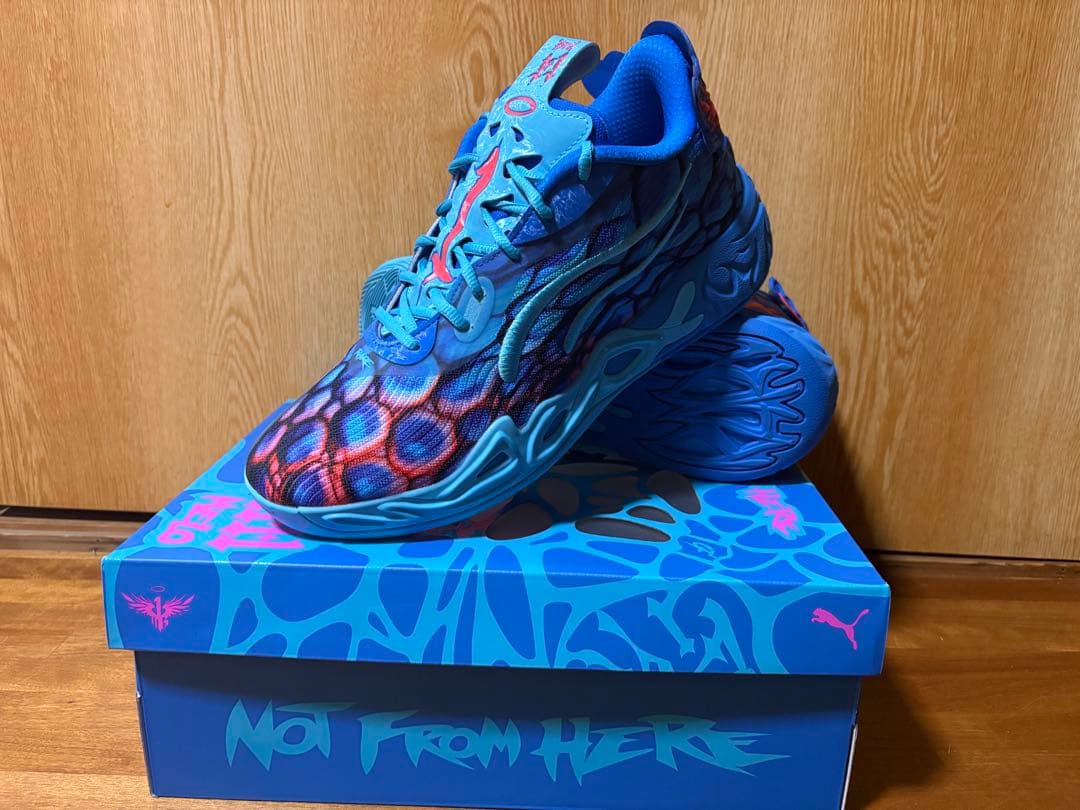 PUMA MB.04 LO “Alien Skins” プーマ