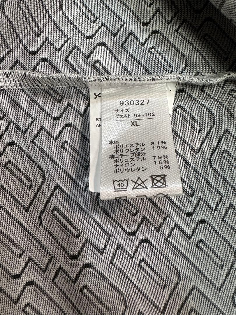 PUMA 幾何学模様ハイネックシャツ 未使用新品(ＸＬサイズ) ホワイト系