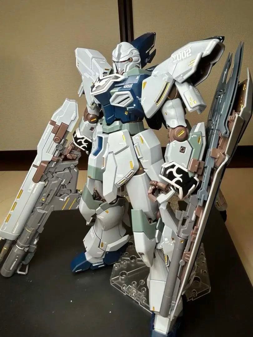 MG ナラティブガンダム&シナンジュスタイン　完成品　無塗装