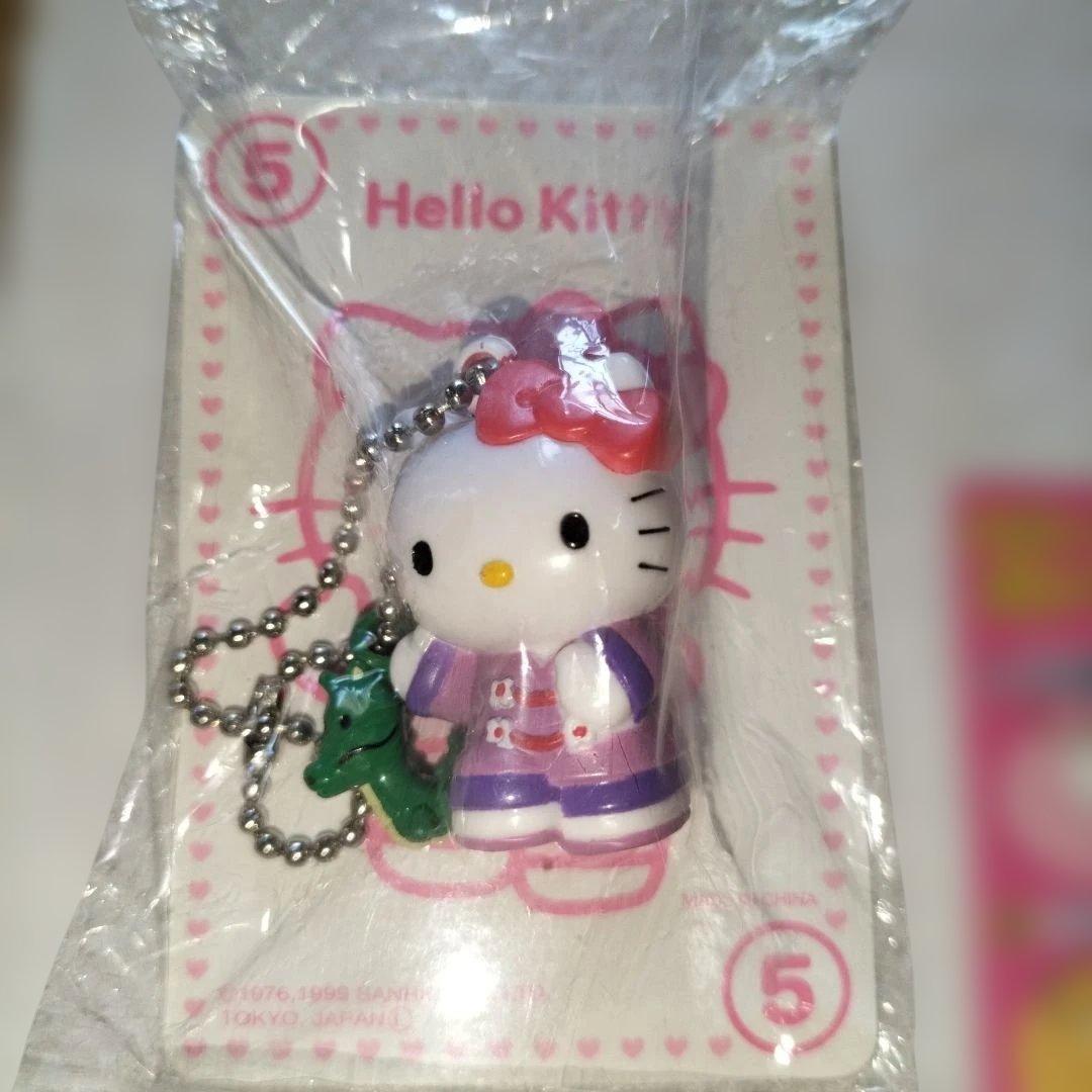ハローキティの世界旅行 キーホルダーセット 全8種類 コンプリート
