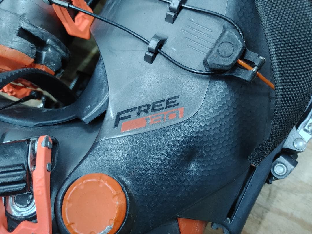 スキー 25-25.5 DYNAFIT FREE 130