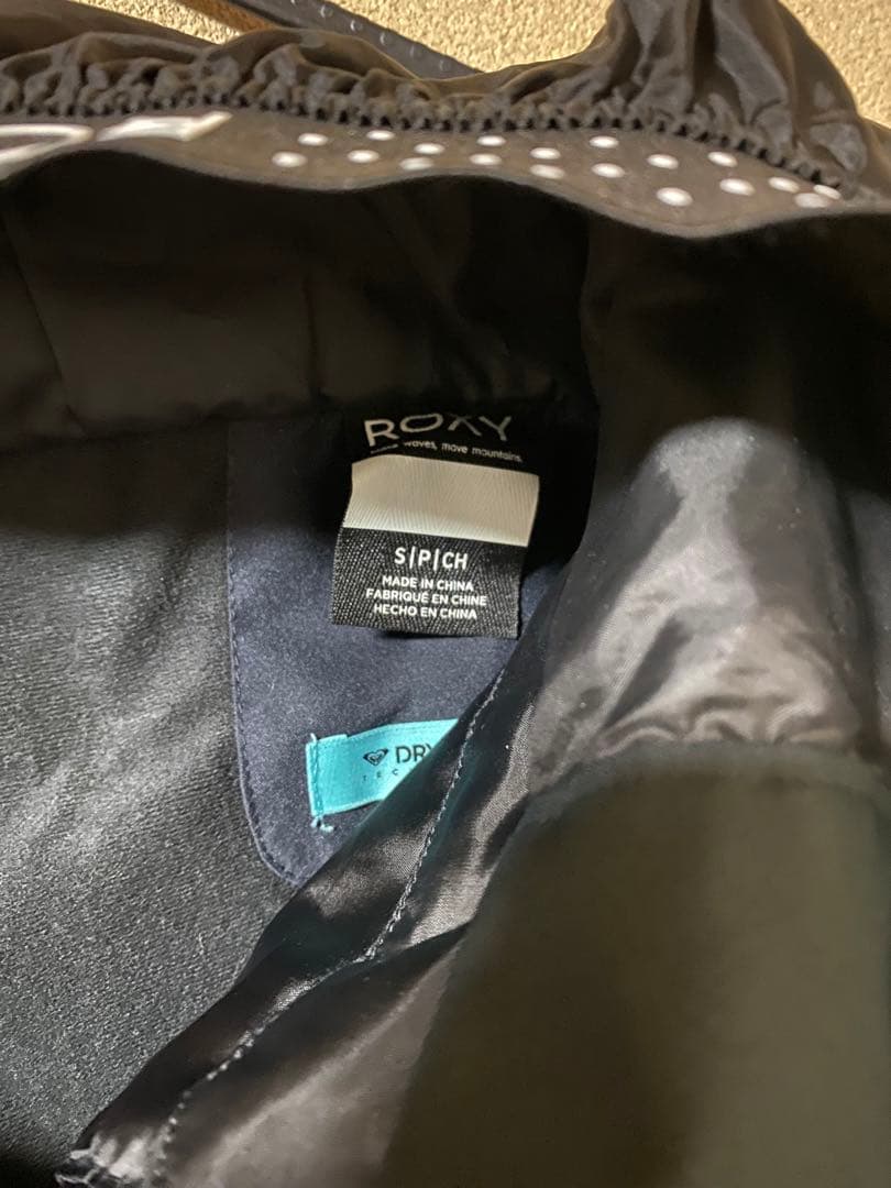 ROXY JETTY 3IN1   HOLIC NP PT セット