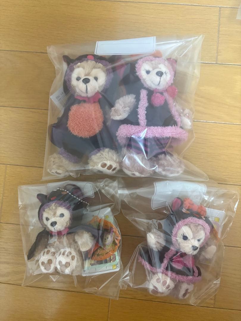 【未使用品】ダフメイ2011-2014ハロウィンぬいぐるみバッチストラップセット