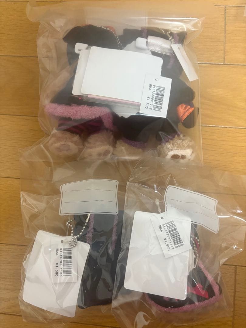 【未使用品】ダフメイ2011-2014ハロウィンぬいぐるみバッチストラップセット