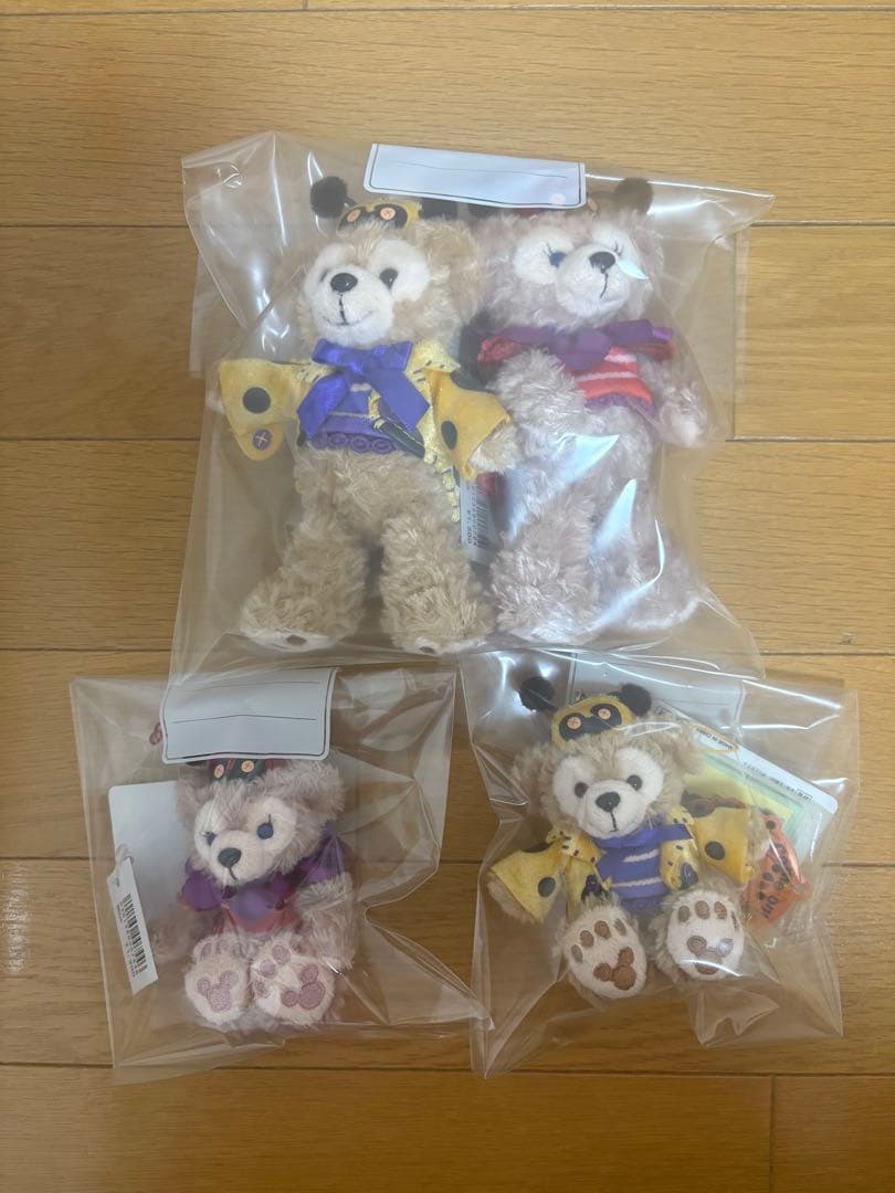 【未使用品】ダフメイ2011-2014ハロウィンぬいぐるみバッチストラップセット
