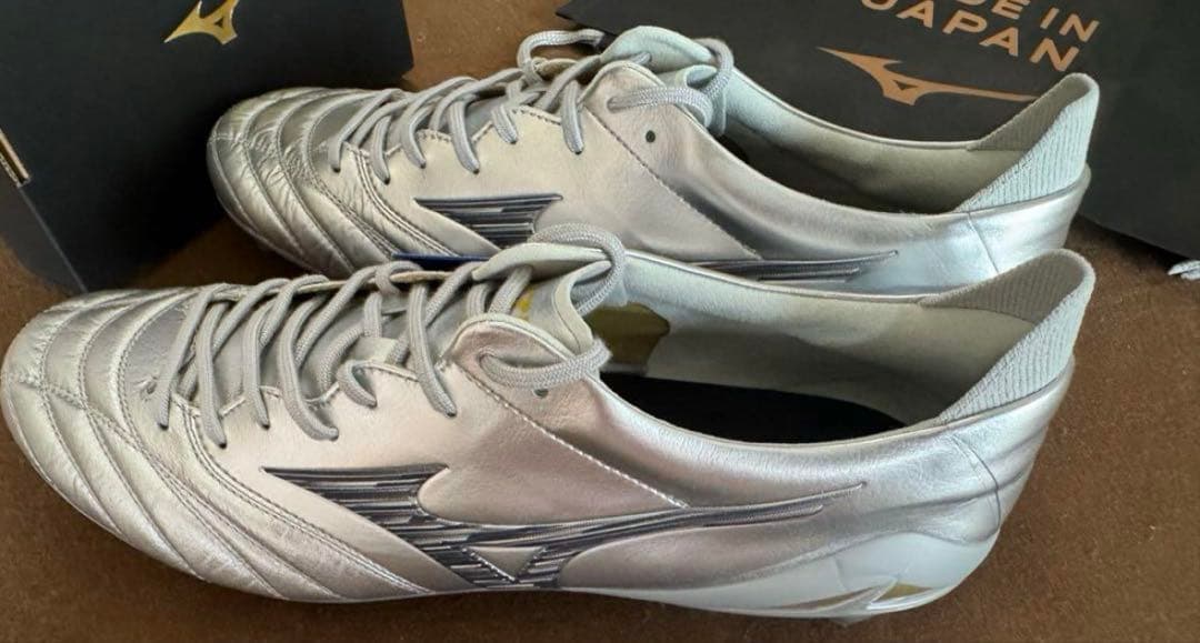 Mizuno モレリアネオ4 japan シルバーパック