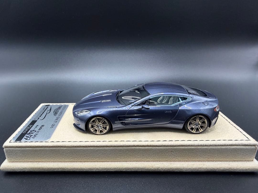 milano Tecno model アストンマーチン One-77 1/43