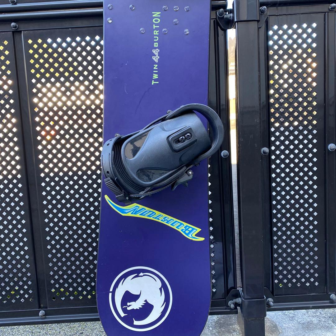 スノボー　板　スノボード　Burton バートン　青　144㎝