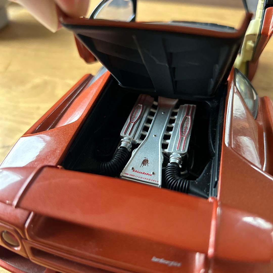 ランボルギーニ　ディアブロ　1/18